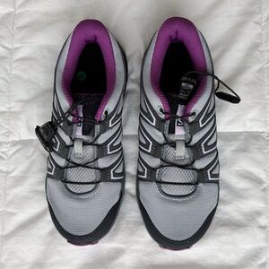 Girls Solomon Hiking Trail Shoes Size 1